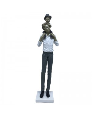 Estatueta em Poliresina Pai e Filho 9,5x7x38cm